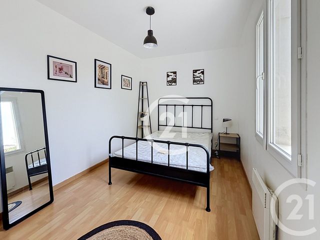 Maison &agrave; louer - 3 pi&egrave;ces - 84,50 m2 - Chassors - 16 - POITOU-CHARENTES