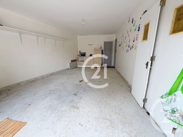 Maison &agrave; louer - 3 pi&egrave;ces - 84,50 m2 - Chassors - 16 - POITOU-CHARENTES