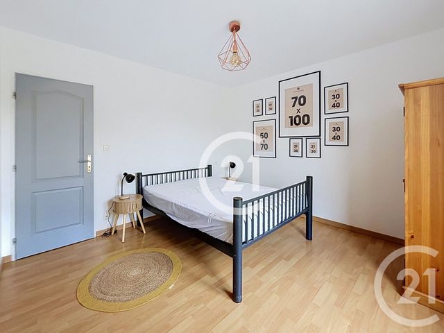 Maison &agrave; louer - 3 pi&egrave;ces - 84,50 m2 - Chassors - 16 - POITOU-CHARENTES
