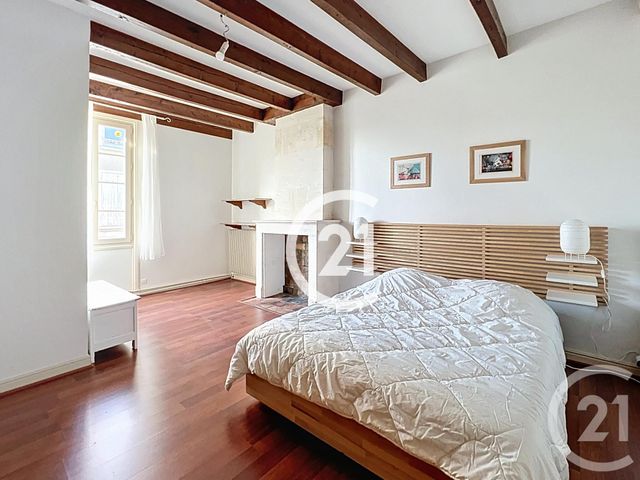 Maison &agrave; louer - 6 pi&egrave;ces - 179 m2 - Cognac - 16 - POITOU-CHARENTES