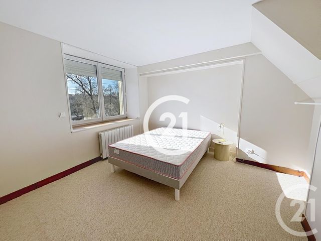 Maison &agrave; louer - 5 pi&egrave;ces - 111 m2 - St Brice - 16 - POITOU-CHARENTES