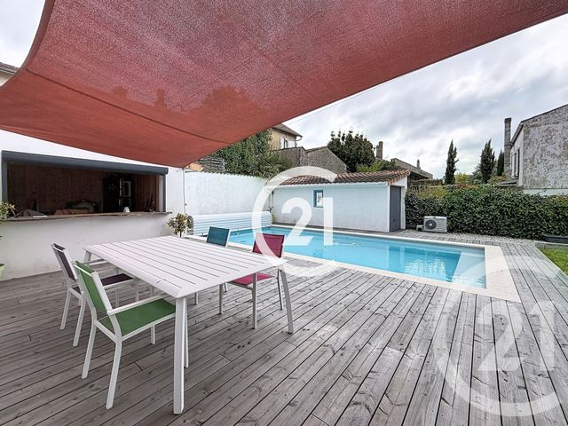 Maison &agrave; vendre - 4 pi&egrave;ces - 140 m2 - Cognac - 16 - POITOU-CHARENTES