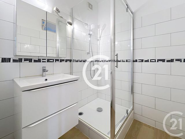 Maison &agrave; louer - 3 pi&egrave;ces - 58 m2 - Cognac - 16 - POITOU-CHARENTES