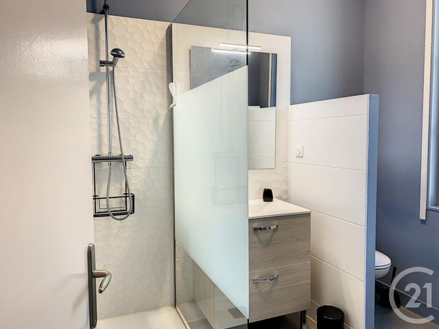 Appartement T2 &agrave; louer - 2 pi&egrave;ces - 39 m2 - Cognac - 16 - POITOU-CHARENTES