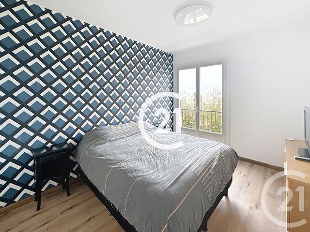 Appartement F3 &agrave; louer - 3 pi&egrave;ces - 62 m2 - Cognac - 16 - POITOU-CHARENTES