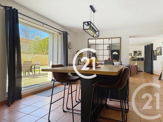 Maison &agrave; vendre - 6 pi&egrave;ces - 231 m2 - Salignac Sur Charente - 17 - POITOU-CHARENTES