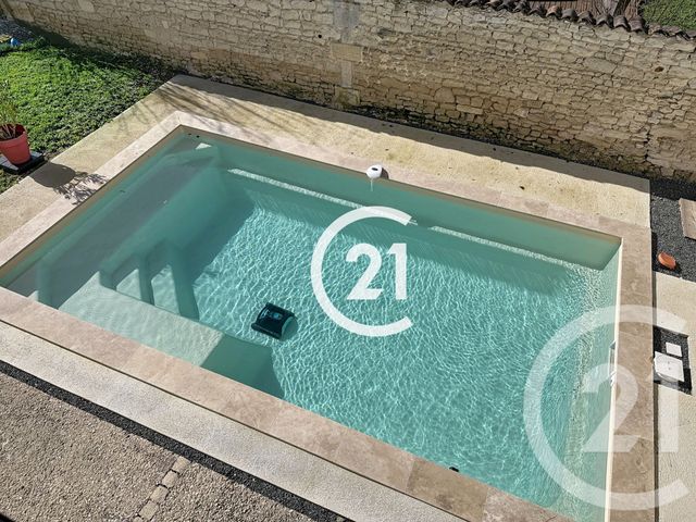 Maison &agrave; vendre - 6 pi&egrave;ces - 231 m2 - Salignac Sur Charente - 17 - POITOU-CHARENTES