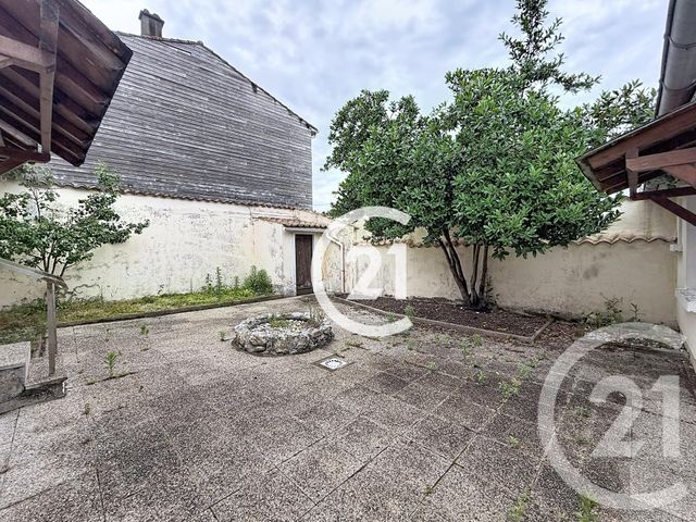 Maison &agrave; vendre - 4 pi&egrave;ces - 91 m2 - Cognac - 16 - POITOU-CHARENTES