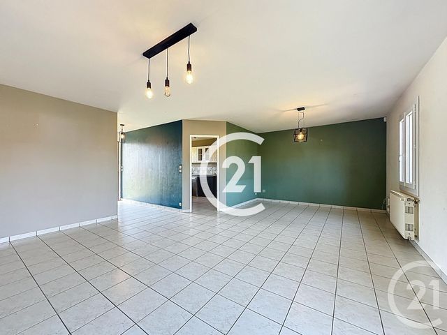 Maison &agrave; vendre - 4 pi&egrave;ces - 99 m2 - Chateaubernard - 16 - POITOU-CHARENTES