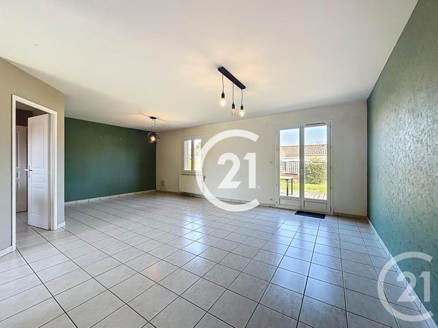 Maison &agrave; vendre - 4 pi&egrave;ces - 99 m2 - Chateaubernard - 16 - POITOU-CHARENTES
