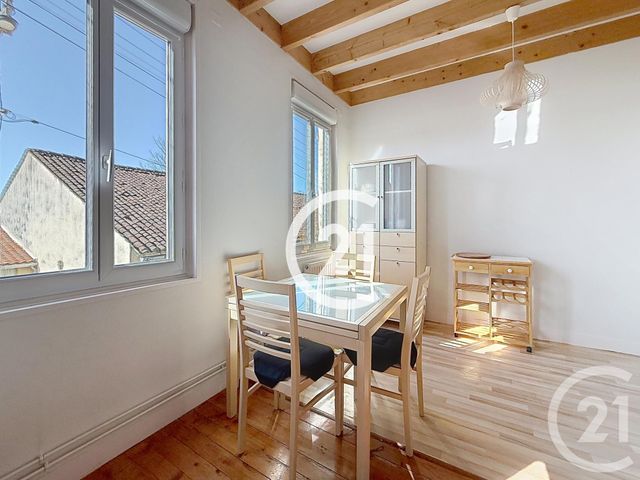 Appartement F2 &agrave; louer - 2 pi&egrave;ces - 46 m2 - Cognac - 16 - POITOU-CHARENTES