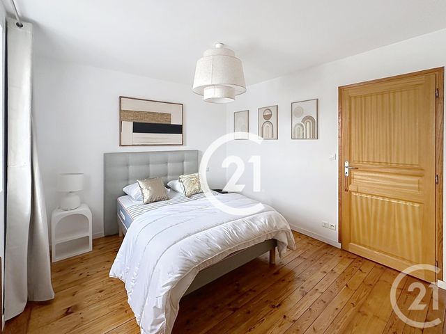 Appartement F3 &agrave; louer - 3 pi&egrave;ces - 65 m2 - Cognac - 16 - POITOU-CHARENTES