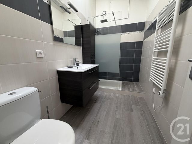 Maison &agrave; louer - 2 pi&egrave;ces - 40,80 m2 - St Laurent De Cognac - 16 - POITOU-CHARENTES