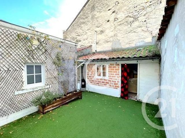 Maison &agrave; vendre - 3 pi&egrave;ces - 88 m2 - Cognac - 16 - POITOU-CHARENTES