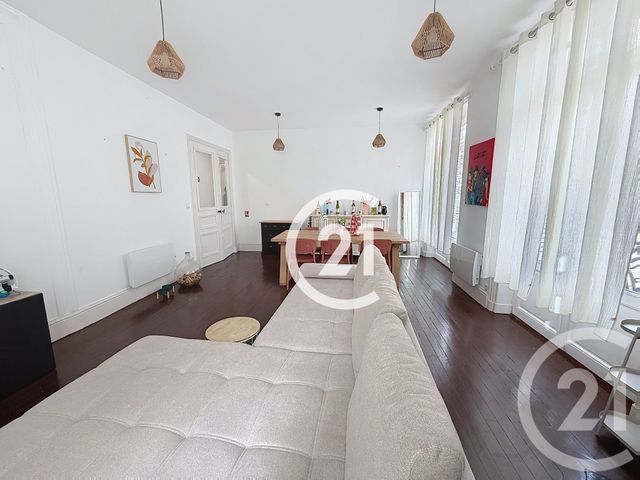 Appartement T3 &agrave; louer - 3 pi&egrave;ces - 86 m2 - Cognac - 16 - POITOU-CHARENTES