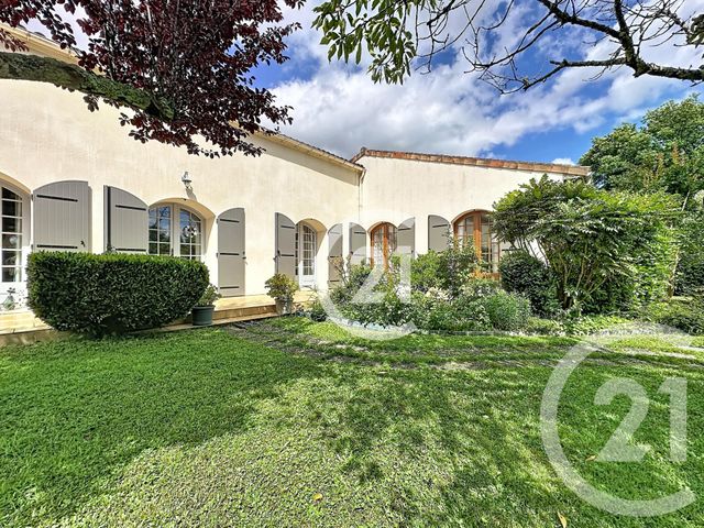 Maison &agrave; vendre - 8 pi&egrave;ces - 259,50 m2 - Boutiers St Trojan - 16 - POITOU-CHARENTES