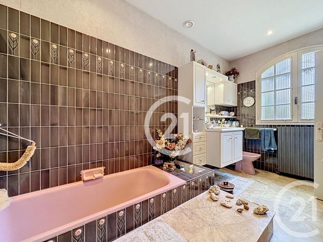 Maison &agrave; vendre - 8 pi&egrave;ces - 259,50 m2 - Boutiers St Trojan - 16 - POITOU-CHARENTES