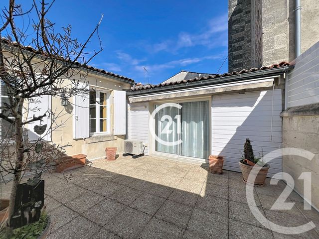 Maison &agrave; vendre - 4 pi&egrave;ces - 141,20 m2 - Cognac - 16 - POITOU-CHARENTES