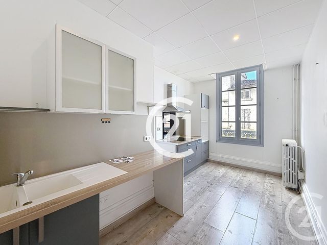 Appartement F4 &agrave; vendre - 4 pi&egrave;ces - 187 m2 - Cognac - 16 - POITOU-CHARENTES