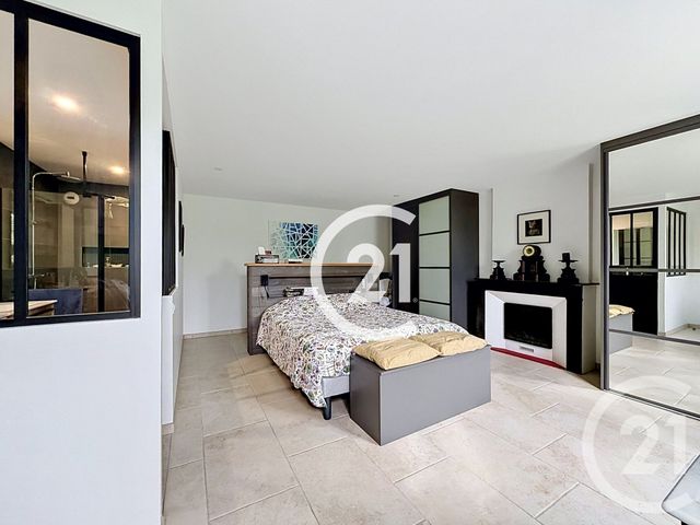 Maison &agrave; vendre - 6 pi&egrave;ces - 228 m2 - Chaniers - 17 - POITOU-CHARENTES