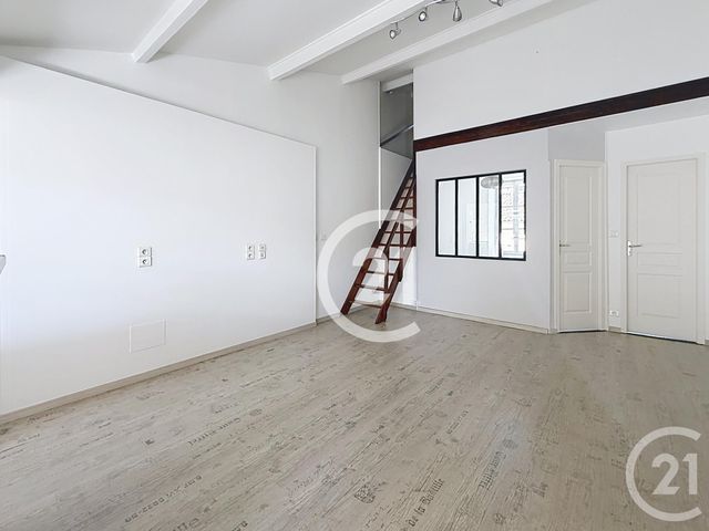 Maison &agrave; louer - 3 pi&egrave;ces - 64 m2 - Cognac - 16 - POITOU-CHARENTES
