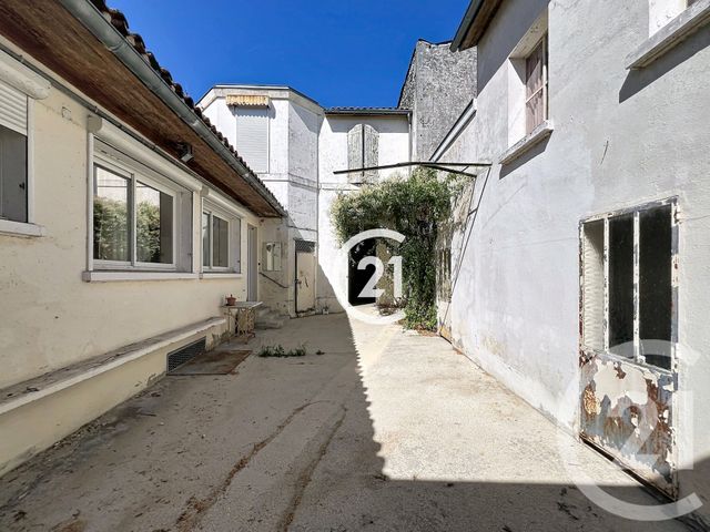 maison - COGNAC - 16