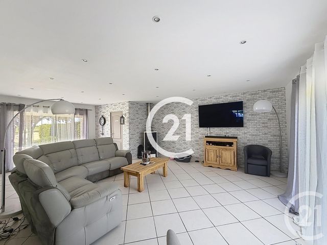 Maison &agrave; vendre - 5 pi&egrave;ces - 141 m2 - Juillac Le Coq - 16 - POITOU-CHARENTES
