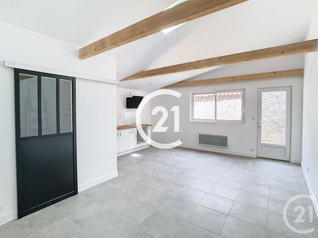 Maison &agrave; louer - 4 pi&egrave;ces - 83 m2 - Cognac - 16 - POITOU-CHARENTES