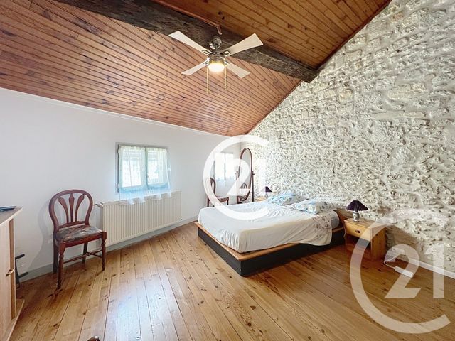 Maison &agrave; louer - 5 pi&egrave;ces - 118 m2 - Cognac - 16 - POITOU-CHARENTES