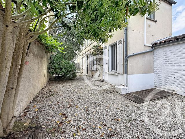 Maison &agrave; louer - 4 pi&egrave;ces - 136 m2 - St Laurent De Cognac - 16 - POITOU-CHARENTES