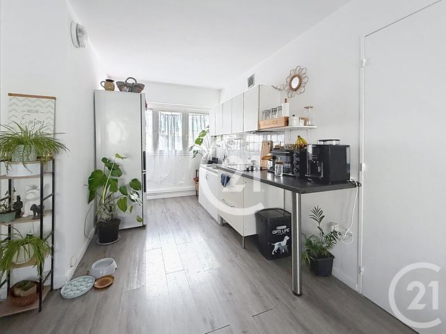 Appartement F3 &agrave; louer - 3 pi&egrave;ces - 65,80 m2 - Cognac - 16 - POITOU-CHARENTES