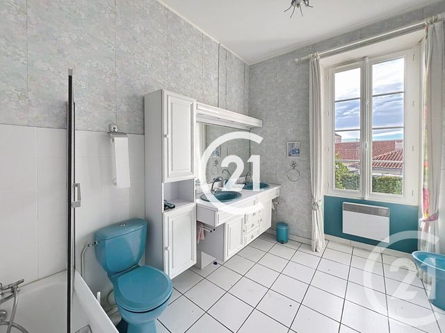 Maison &agrave; vendre - 4 pi&egrave;ces - 88 m2 - Cognac - 16 - POITOU-CHARENTES