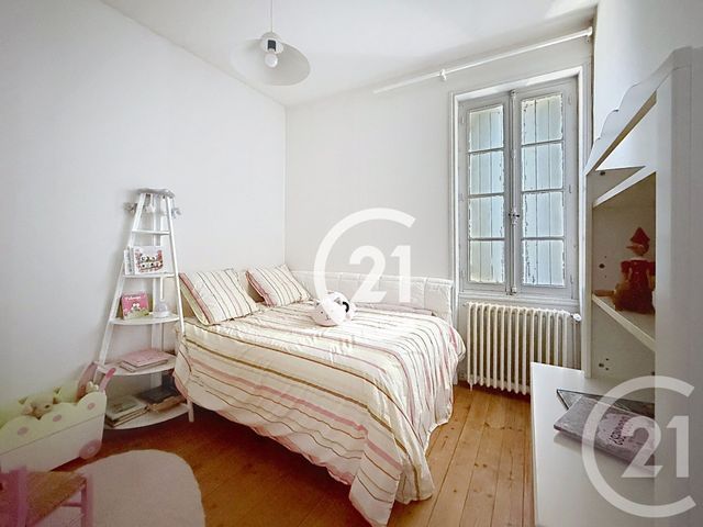 Maison &agrave; vendre - 6 pi&egrave;ces - 223 m2 - Chateaubernard - 16 - POITOU-CHARENTES