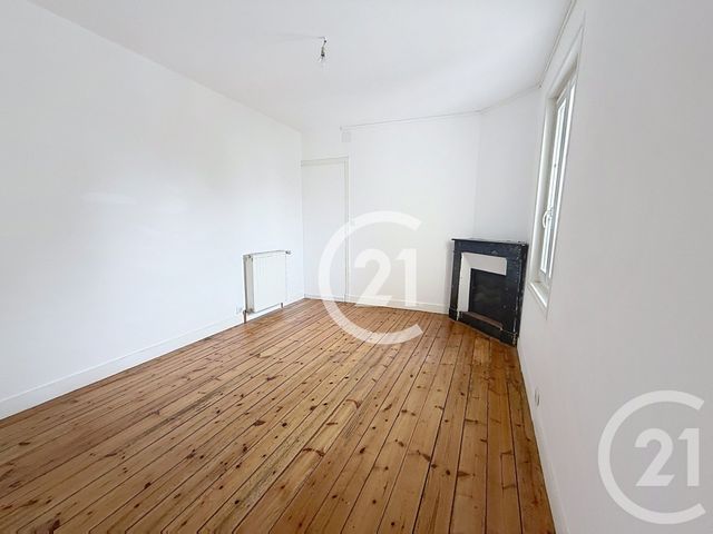 Maison &agrave; louer - 6 pi&egrave;ces - 118 m2 - Cognac - 16 - POITOU-CHARENTES