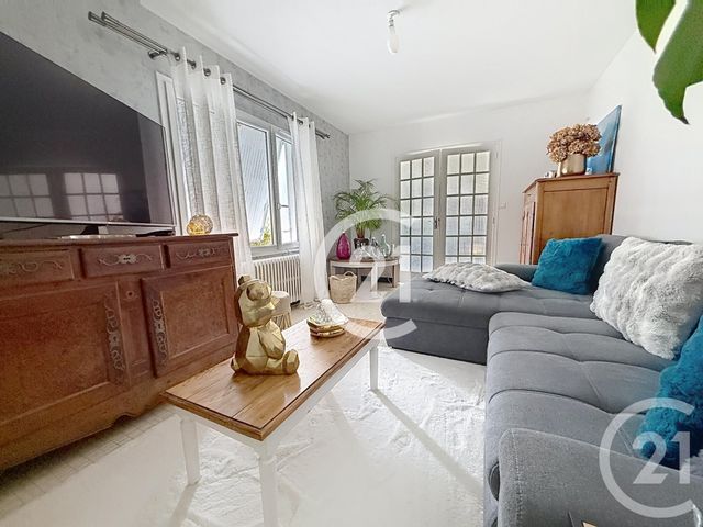 Maison &agrave; louer - 3 pi&egrave;ces - 99 m2 - Cognac - 16 - POITOU-CHARENTES