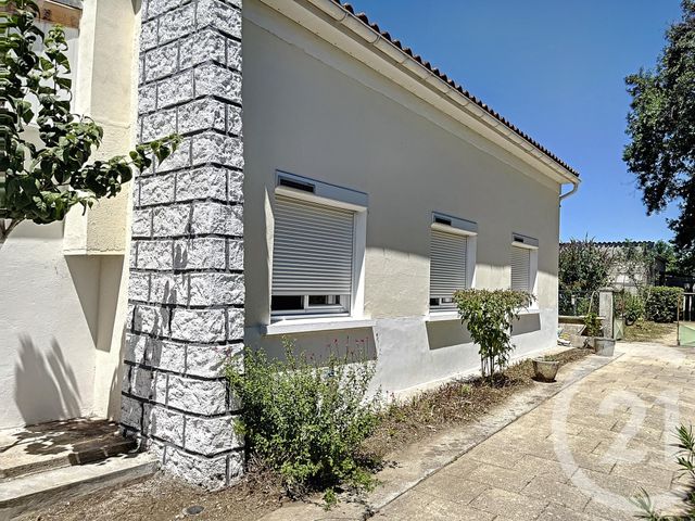 Maison &agrave; louer - 7 pi&egrave;ces - 147 m2 - St Sulpice De Cognac - 16 - POITOU-CHARENTES