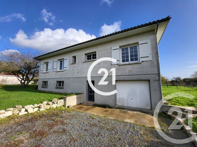 Maison &agrave; louer - 5 pi&egrave;ces - 128,50 m2 - Chateaubernard - 16 - POITOU-CHARENTES