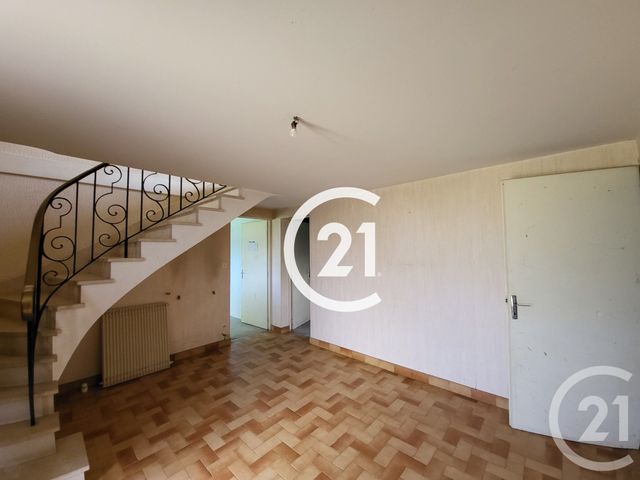Maison &agrave; louer - 5 pi&egrave;ces - 128,50 m2 - Chateaubernard - 16 - POITOU-CHARENTES