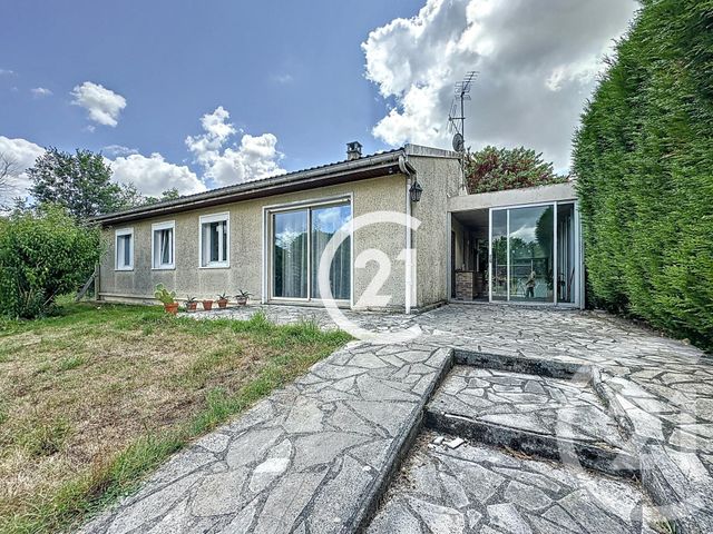 Maison &agrave; vendre - 4 pi&egrave;ces - 109 m2 - Chateaubernard - 16 - POITOU-CHARENTES