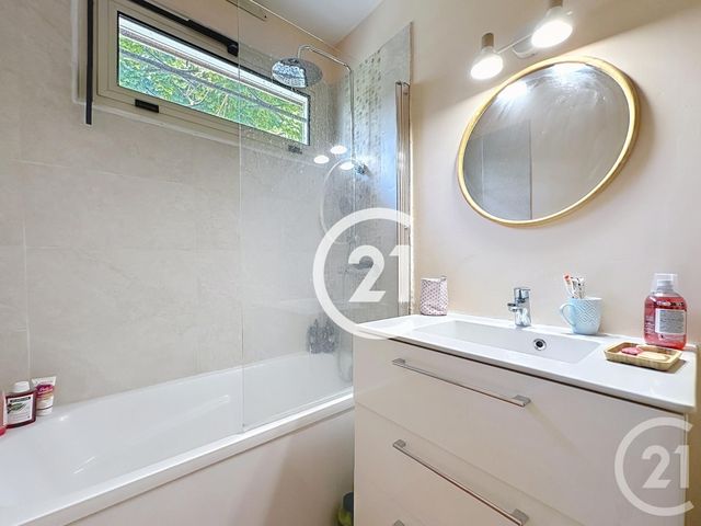Maison &agrave; vendre - 4 pi&egrave;ces - 109 m2 - Chateaubernard - 16 - POITOU-CHARENTES