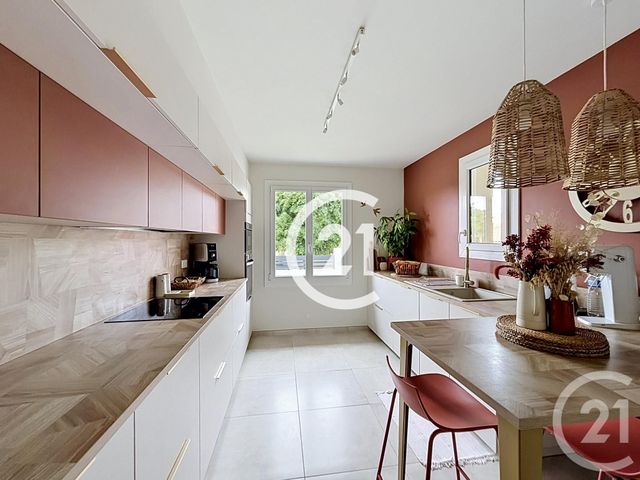 Maison &agrave; vendre - 5 pi&egrave;ces - 120 m2 - St Laurent De Cognac - 16 - POITOU-CHARENTES