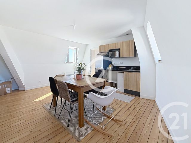 Appartement F3 &agrave; louer - 2 pi&egrave;ces - 57 m2 - Cognac - 16 - POITOU-CHARENTES