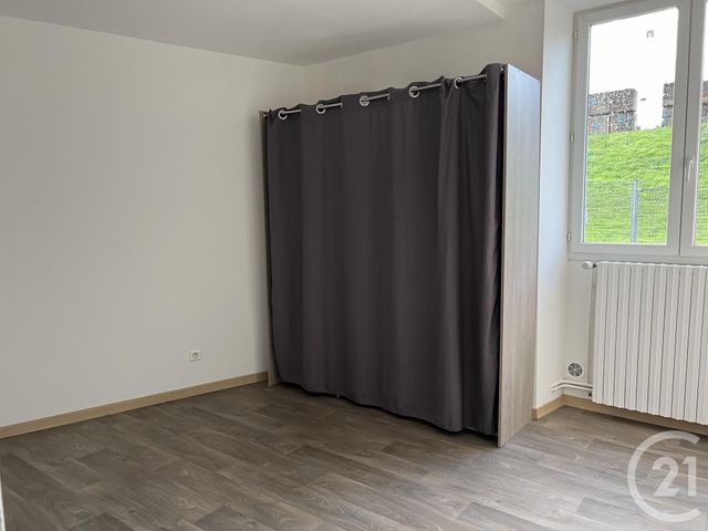 Maison &agrave; louer - 4 pi&egrave;ces - 90,30 m2 - Cognac - 16 - POITOU-CHARENTES