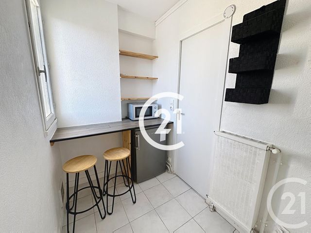 Appartement F1 &agrave; louer - 1 pi&egrave;ce - 27 m2 - Cognac - 16 - POITOU-CHARENTES