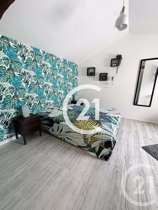 Appartement F3 &agrave; louer - 3 pi&egrave;ces - 70 m2 - Cognac - 16 - POITOU-CHARENTES