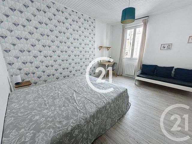 Appartement F3 &agrave; louer - 3 pi&egrave;ces - 70 m2 - Cognac - 16 - POITOU-CHARENTES