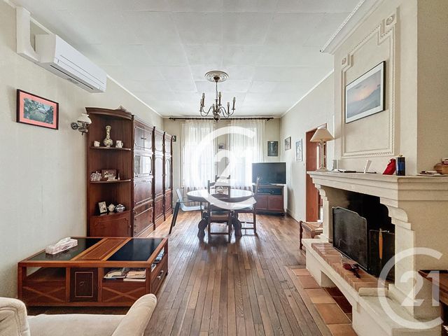 Maison à vendre - 5 pièces - 185 m2 - Cognac - 16 - POITOU-CHARENTES