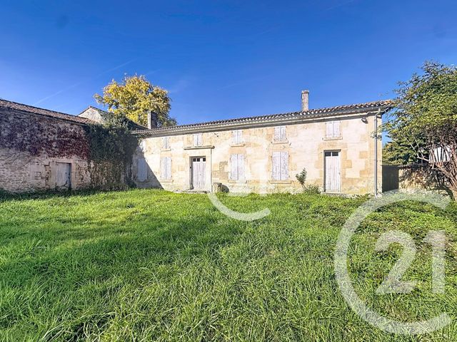 Maison à vendre - 6 pièces - 243 m2 - Graves St Amant - 16 - POITOU-CHARENTES