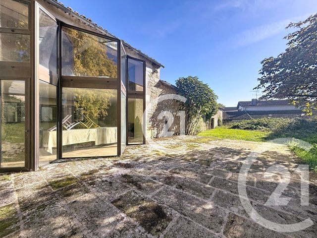 Maison à vendre - 6 pièces - 243 m2 - Graves St Amant - 16 - POITOU-CHARENTES