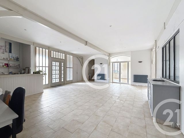 Maison à vendre - 4 pièces - 155,50 m2 - Jarnac - 16 - POITOU-CHARENTES